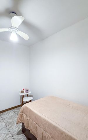 Casa à venda com 180m², 5 quartos e 4 vagas Casa à venda com 180m², 5 quartos e 4 vagasQuarto 3
