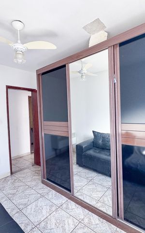 Casa à venda com 180m², 5 quartos e 4 vagas Casa à venda com 180m², 5 quartos e 4 vagasQuarto 2