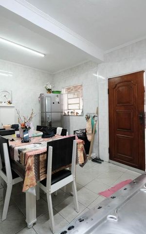 Casa à venda com 100m², 4 quartos e 5 vagasCozinha