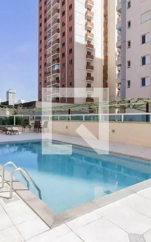 Apartamento à venda com 107m², 3 quartos e 2 vagas Apartamento à venda com 107m², 3 quartos e 2 vagasArea Comum - Piscina