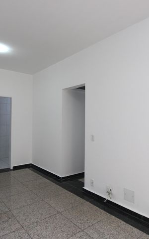 Apartamento para alugar com 74m², 3 quartos e 1 vagaSala