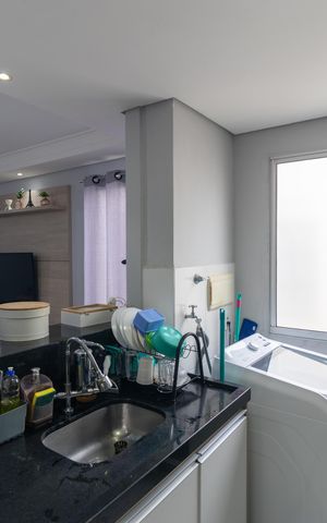 Apartamento à venda com 46m², 2 quartos e 1 vaga Apartamento à venda com 46m², 2 quartos e 1 vagaCozinha e Área de Serviço