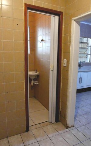 Casa para alugar com 40m², 1 quarto e sem vaga Casa para alugar com 40m², 1 quarto e sem vagaBanheiro