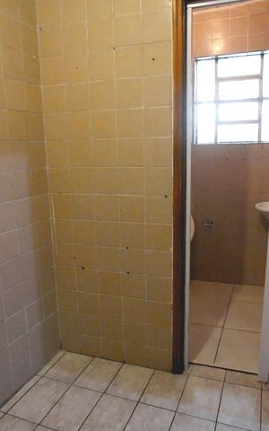Casa para alugar com 40m², 1 quarto e sem vaga Casa para alugar com 40m², 1 quarto e sem vagaBanheiro