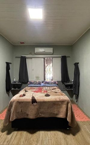 Casa à venda com 120m², 4 quartos e 2 vagas