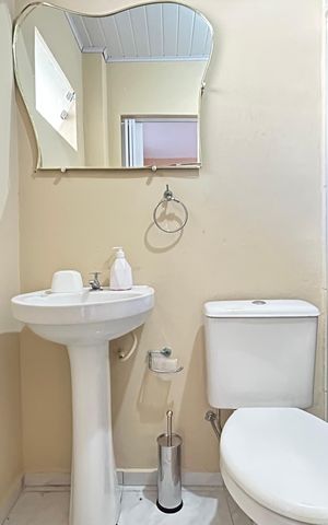 Apartamento para alugar com 35m², 1 quarto e 1 vaga Apartamento para alugar com 35m², 1 quarto e 1 vagaBanheiro