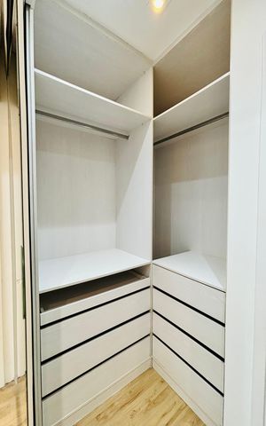 Apartamento à venda com 66m², 2 quartos e 1 vaga Apartamento à venda com 66m², 2 quartos e 1 vagaCloset da suíte