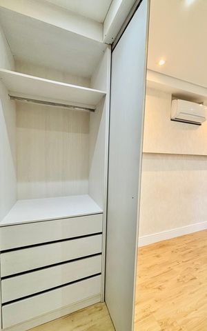 Apartamento à venda com 66m², 2 quartos e 1 vaga Apartamento à venda com 66m², 2 quartos e 1 vagaCloset da suíte