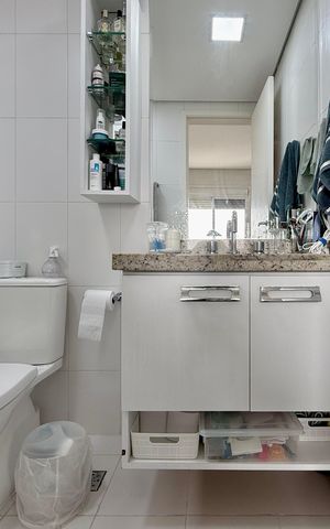 Apartamento à venda com 103m², 2 quartos e 2 vagas Apartamento à venda com 103m², 2 quartos e 2 vagasBanheiro Suíte