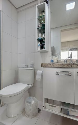 Apartamento à venda com 103m², 2 quartos e 2 vagas Apartamento à venda com 103m², 2 quartos e 2 vagasBanheiro Suíte