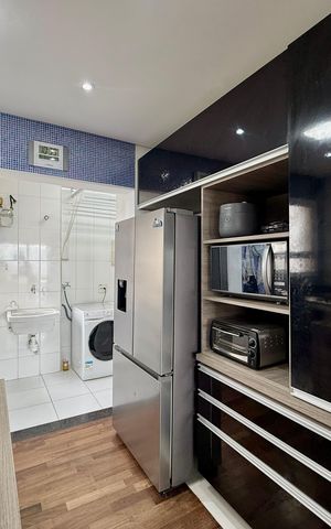Apartamento à venda com 103m², 2 quartos e 2 vagas Apartamento à venda com 103m², 2 quartos e 2 vagasCozinha