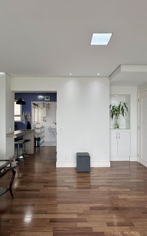 Apartamento à venda com 103m², 2 quartos e 2 vagas Apartamento à venda com 103m², 2 quartos e 2 vagasSala