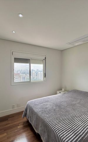 Apartamento à venda com 103m², 2 quartos e 2 vagas Apartamento à venda com 103m², 2 quartos e 2 vagasSuíte