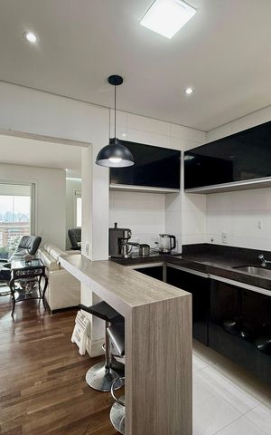 Apartamento à venda com 103m², 2 quartos e 2 vagas Apartamento à venda com 103m², 2 quartos e 2 vagasCozinha