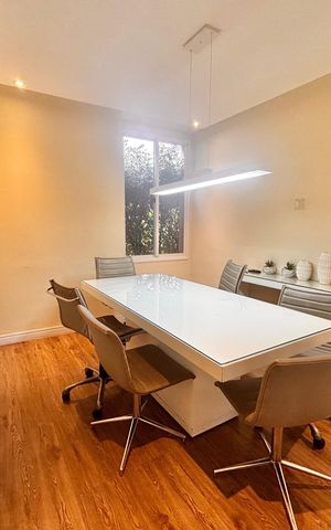 Apartamento à venda com 77m², 2 quartos e 2 vagas Apartamento à venda com 77m², 2 quartos e 2 vagasÁrea de estudos