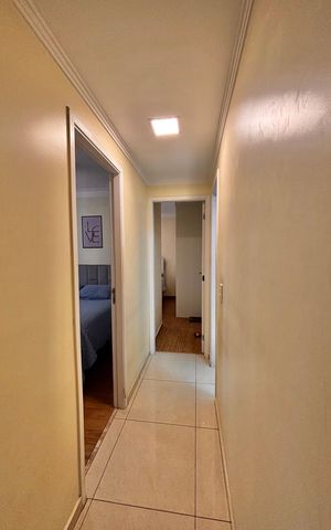 Apartamento à venda com 77m², 2 quartos e 2 vagas Apartamento à venda com 77m², 2 quartos e 2 vagasCorredor quartos