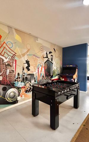 Apartamento à venda com 77m², 2 quartos e 2 vagas Apartamento à venda com 77m², 2 quartos e 2 vagasSalão de jogos
