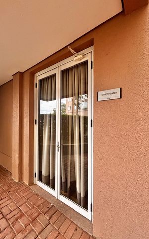 Apartamento à venda com 77m², 2 quartos e 2 vagas Apartamento à venda com 77m², 2 quartos e 2 vagasHome theater