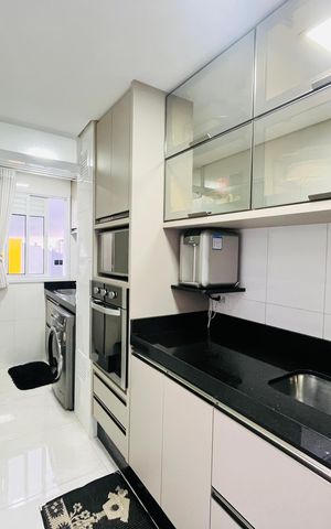 Apartamento à venda com 63m², 2 quartos e 2 vagasCozinha