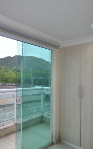 Casa de condomínio à venda com 150m², 3 quartos e 1 vagaQuarto 3 Suite