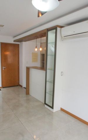 Apartamento para alugar com 136m², 3 quartos e 2 vagasSala