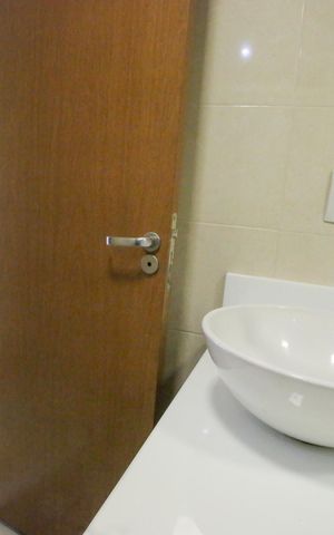 Apartamento para alugar com 136m², 3 quartos e 2 vagasBanheiro da Suíte 1