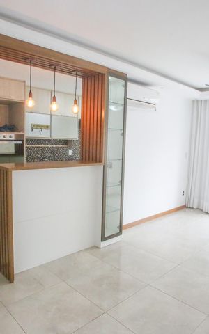 Apartamento para alugar com 136m², 3 quartos e 2 vagasSala