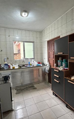 Casa para alugar com 75m², 2 quartos e 2 vagasCozinha