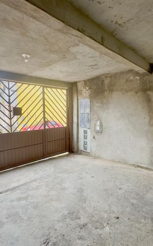 Casa para alugar com 80m², 3 quartos e sem vaga Casa para alugar com 80m², 3 quartos e sem vagaGaragem