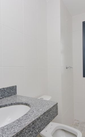 Apartamento à venda com 69m², 2 quartos e 1 vagaBanheiro Social