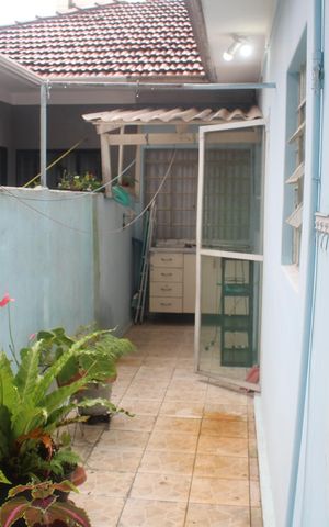 Casa à venda com 75m², 2 quartos e 1 vagaÁrea de Serviço
