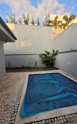 Casa de condomínio para alugar com 218m², 3 quartos e 2 vagas