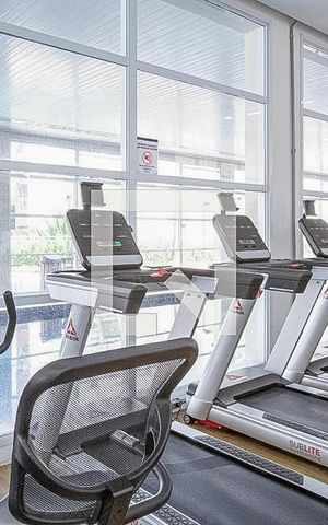 Apartamento à venda com 112m², 3 quartos e 2 vagas Apartamento à venda com 112m², 3 quartos e 2 vagasÁrea comum - Academia