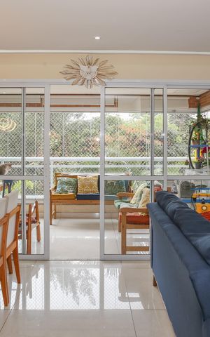 Apartamento à venda com 112m², 3 quartos e 2 vagas Apartamento à venda com 112m², 3 quartos e 2 vagasSala