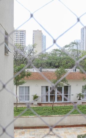 Apartamento à venda com 112m², 3 quartos e 2 vagas Apartamento à venda com 112m², 3 quartos e 2 vagasVista da Suíte 3