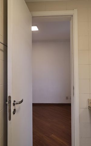Apartamento à venda com 61m², 3 quartos e 1 vaga Apartamento à venda com 61m², 3 quartos e 1 vagaBanheiro da Suíte