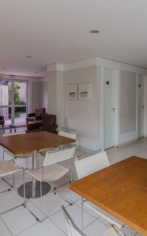 Apartamento à venda com 61m², 3 quartos e 1 vaga Apartamento à venda com 61m², 3 quartos e 1 vagaÁrea comum - Salão de festas