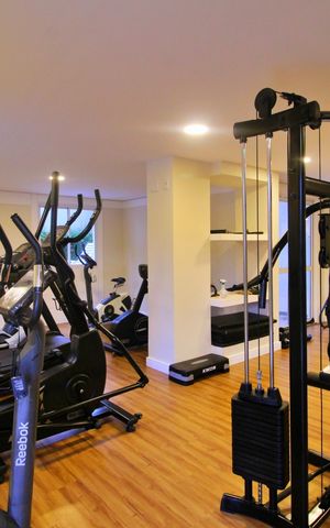 Apartamento à venda com 61m², 3 quartos e 1 vaga Apartamento à venda com 61m², 3 quartos e 1 vagaÁrea comum - Academia
