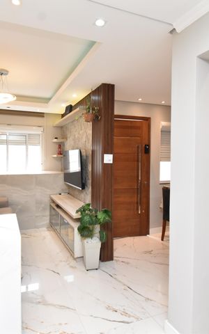 Casa à venda com 75m², 2 quartos e 2 vagasSala