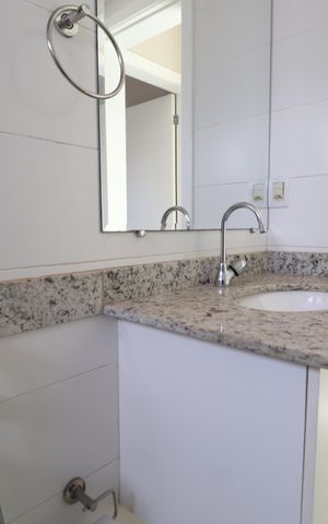 Apartamento para alugar com 73m², 2 quartos e 1 vagaBanheiro Social