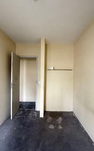 Apartamento à venda com 79m², 2 quartos e 1 vagaQuarto 2