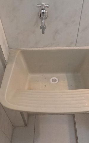 Apartamento para alugar com 36m², 1 quarto e sem vagaBanheiro