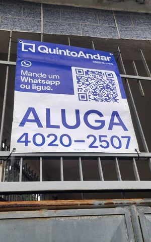 Casa para alugar com 100m², 2 quartos e 1 vaga Casa para alugar com 100m², 2 quartos e 1 vagaFachada