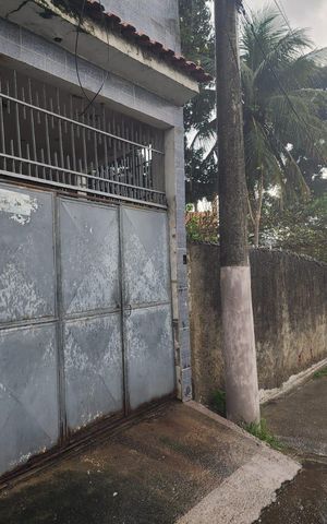 Casa para alugar com 100m², 2 quartos e 1 vaga Casa para alugar com 100m², 2 quartos e 1 vagaFachada
