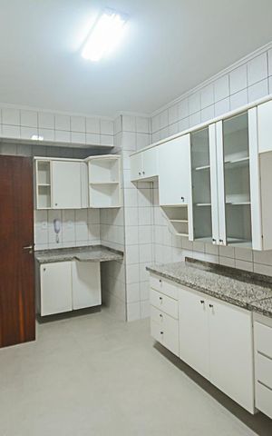 Apartamento para alugar com 96m², 3 quartos e 1 vaga Apartamento para alugar com 96m², 3 quartos e 1 vagaCozinha