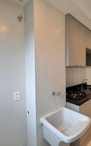 Apartamento para alugar com 60m², 3 quartos e 1 vaga Apartamento para alugar com 60m², 3 quartos e 1 vagaCozinha e Área de Serviço