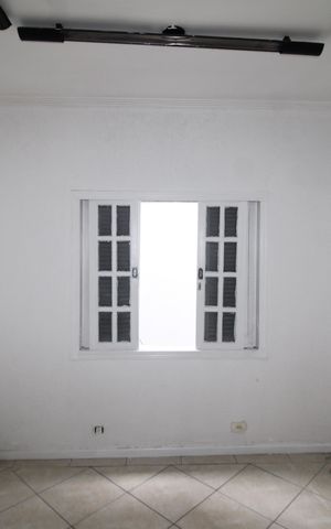 Casa para alugar com 156m², 2 quartos e sem vagaQuarto 2