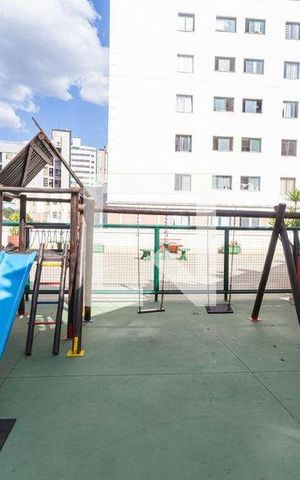 Apartamento para alugar com 76m², 3 quartos e 2 vagasÁrea comum - Playground