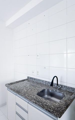 Apartamento para alugar com 50m², 2 quartos e 1 vaga Apartamento para alugar com 50m², 2 quartos e 1 vagaCozinha e Área de Serviço