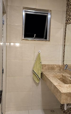 Casa para alugar com 60m², 2 quartos e sem vagaBanheiro